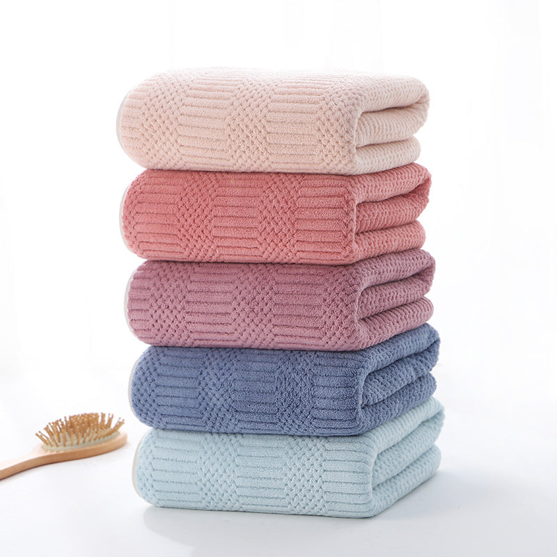Ultra-Soft Microfiber Jacquard Bath Towel LoungeYard — product view 4