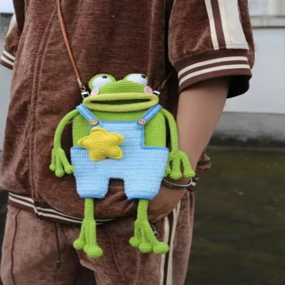 LoungeYard | Big Lips Frog Knitted Bag — product view 3