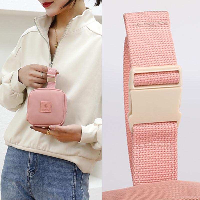 LoungeYard | Portable Coin Purse — product view 2