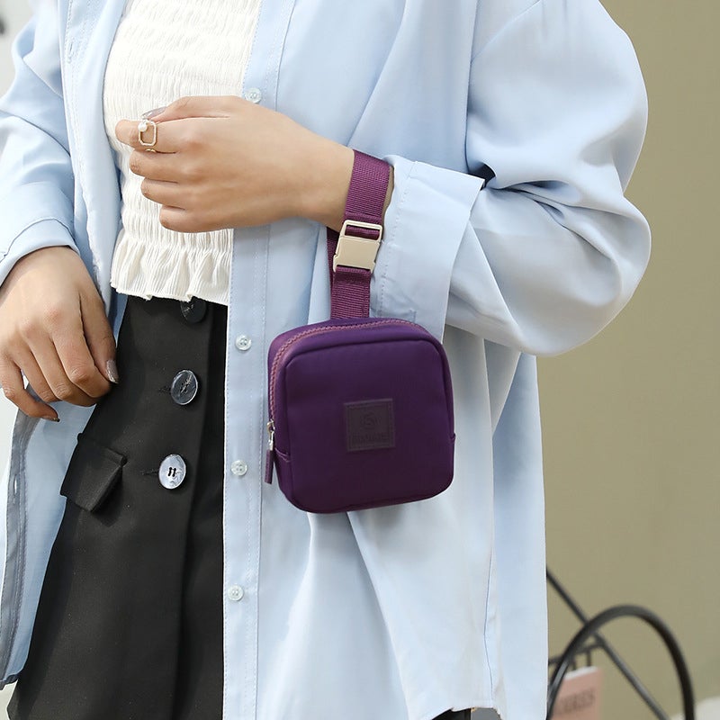 LoungeYard | Portable Coin Purse — product view 5