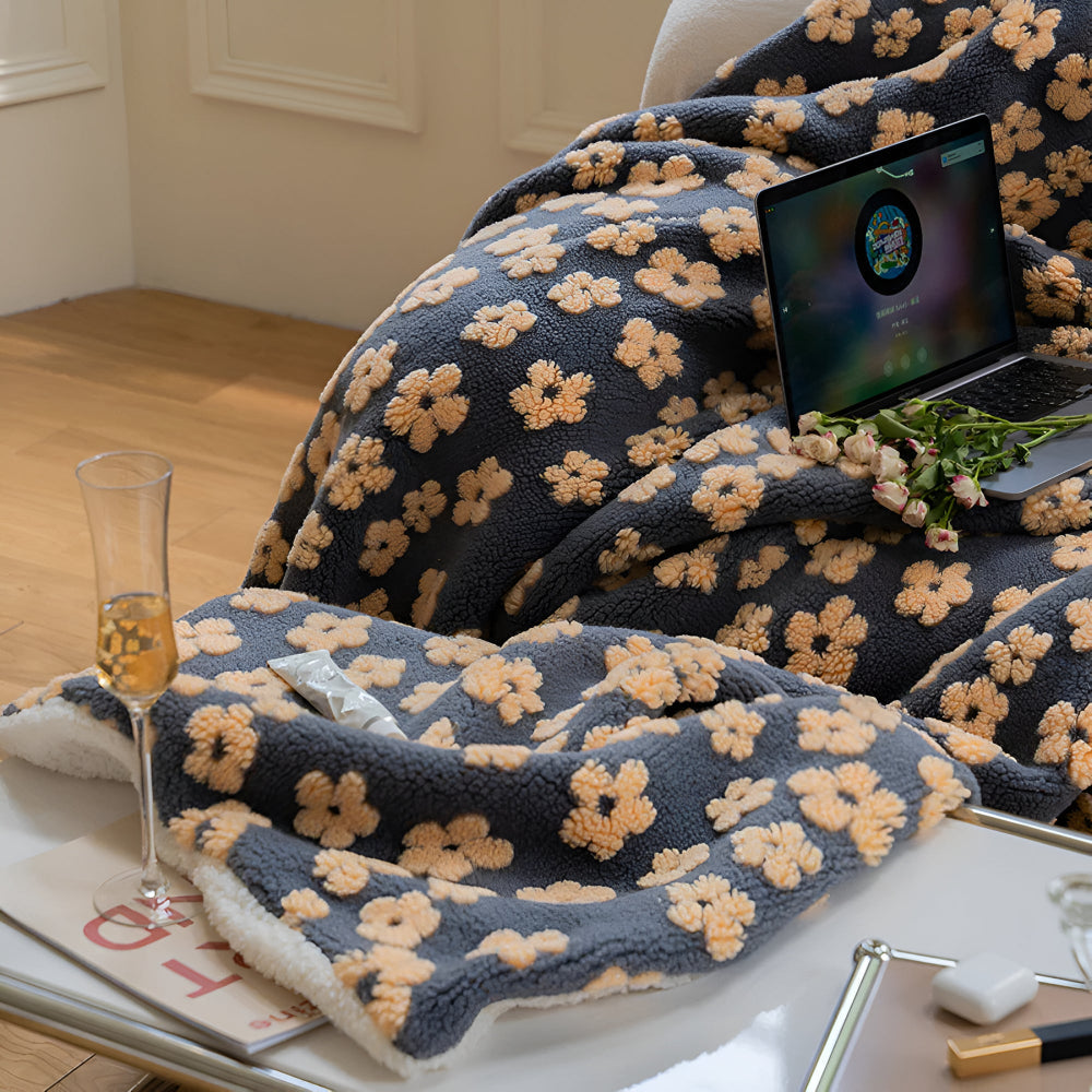 LoungeYard | Nature's Wildflower Bliss Blanket — product view 3