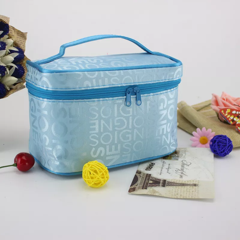 Makeup Bag | LoungeYard — product view 1