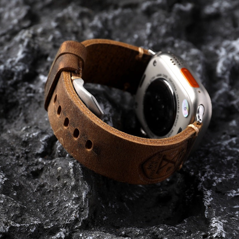 Handcrafted Vintage Leather Apple Watch Band — product view 2