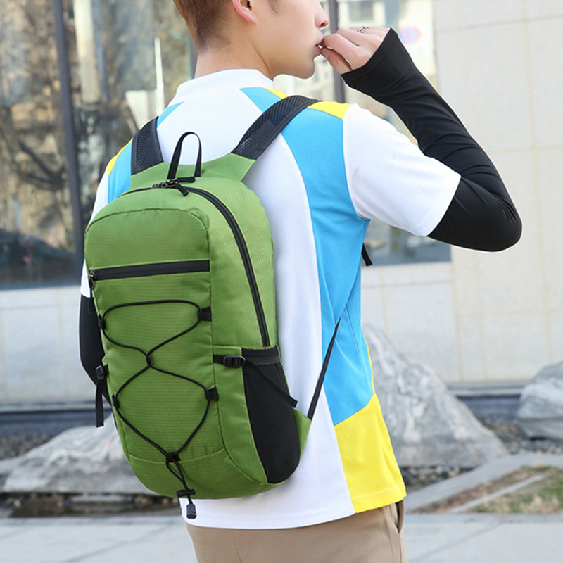 LoungeYard | Useful foldable backpack — product view 3