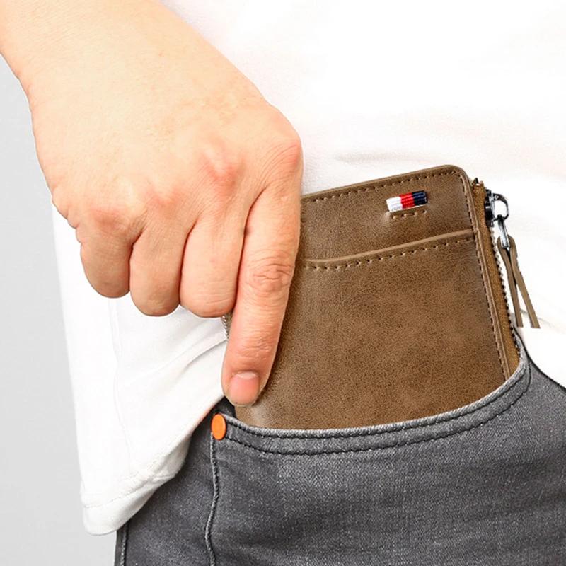 LoungeYard | RFID-blocking wallet for men and women — product view 2