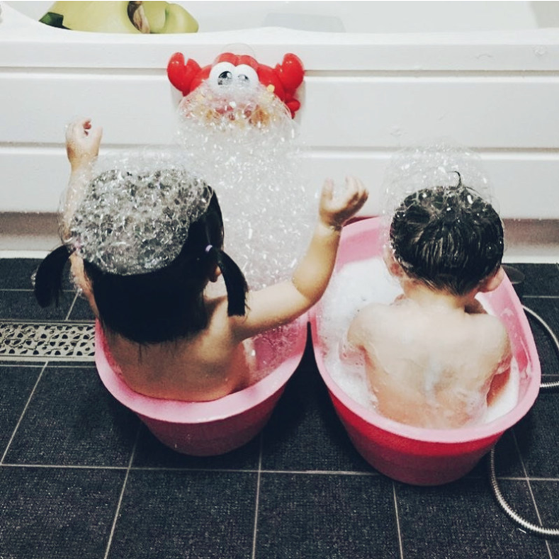 LoungeYard | Bubble Bath Maker — product view 2