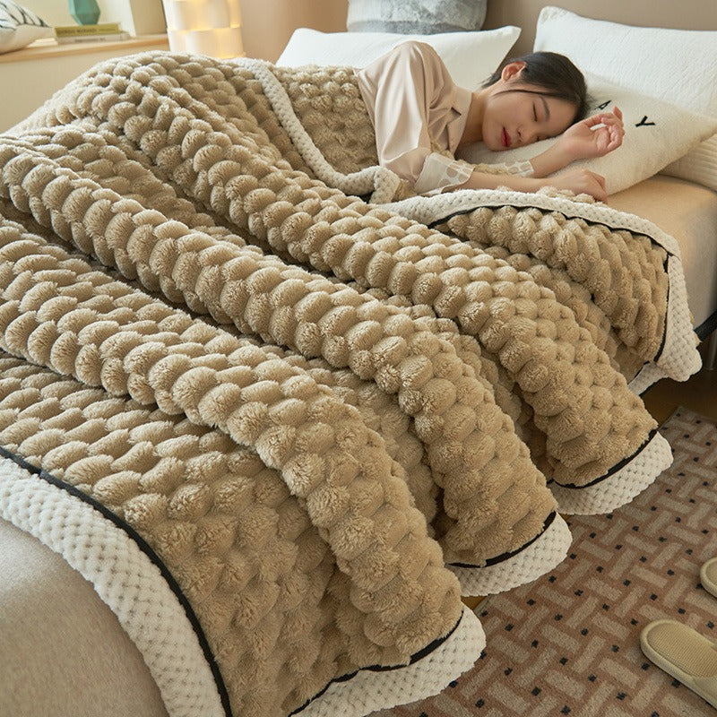 LoungeYard | Ultra-soft Comfort Blanket — product view 5