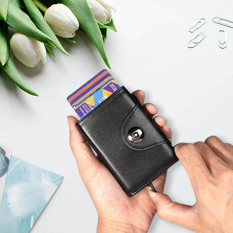LoungeYard | RFID Protection Leather Purse — product view 2