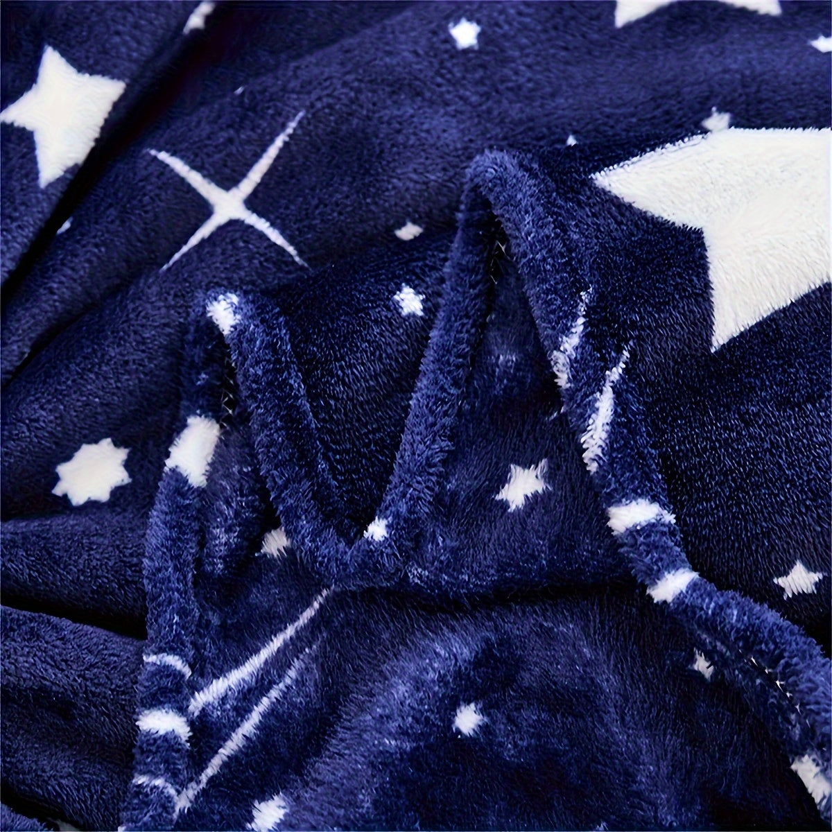 MeteorFleece – Soft Fleece Blanket with Meteor Pattern LoungeYard — product view 7