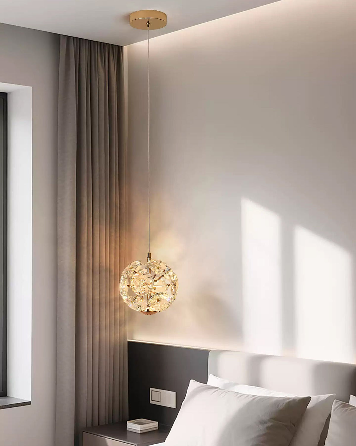 WOMO Globe Crystal Pendant Light-WM3174 — product view 2