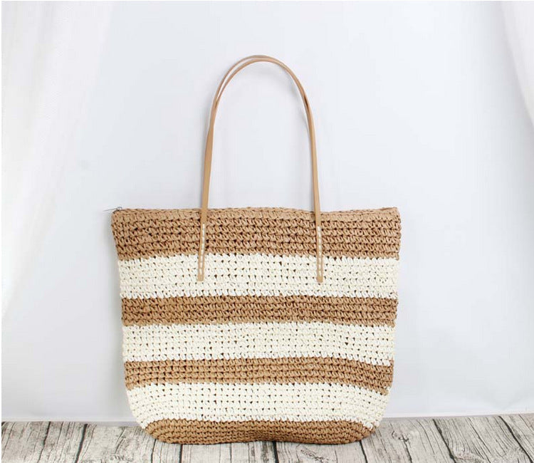 Large rattan shopping bag with sturdy handles LoungeYard — product view 3