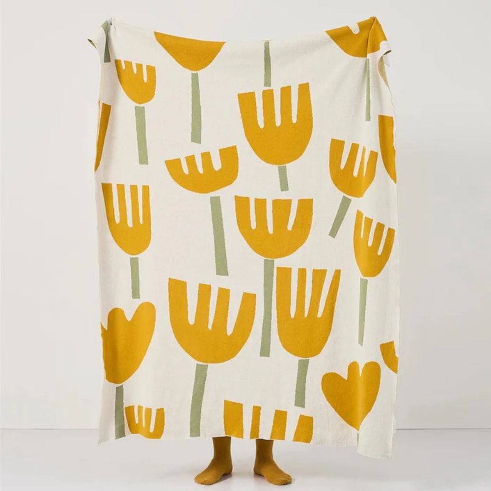 LoungeYard | Spring Tulip Floral Knitted Blanket — product view 1