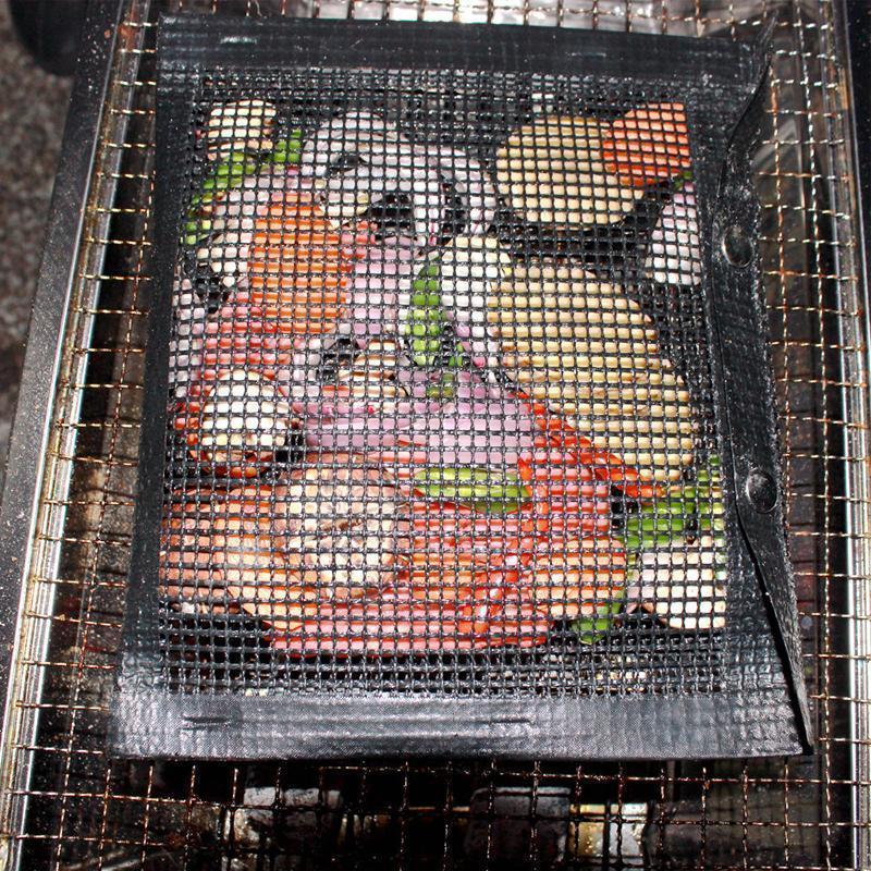 LoungeYard | Non-stick grill mesh bag — product view 1