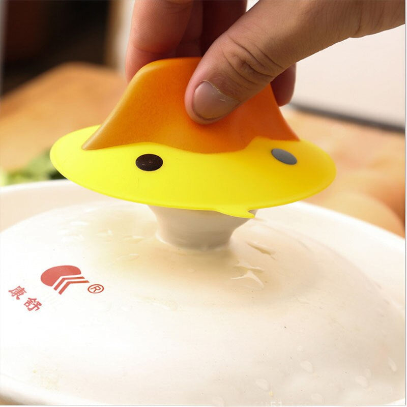 LoungeYard | 2Pcs Yellow Duck Potholder — product view 3