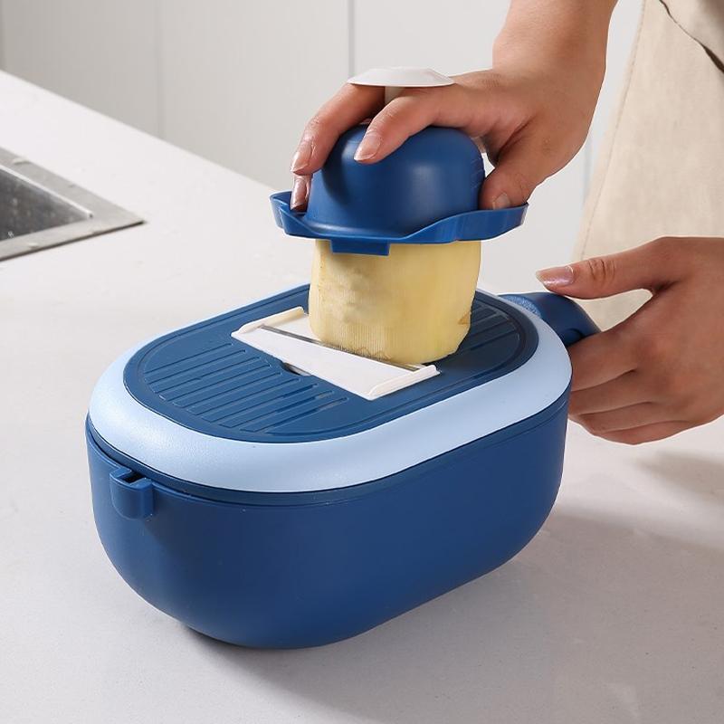 LoungeYard | Kitchen strainer with cutter — product view 2