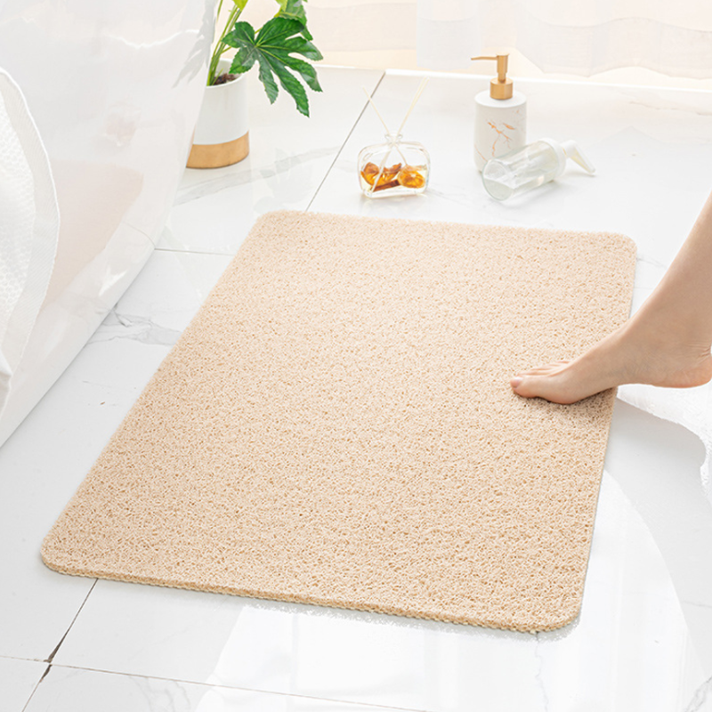 LoungeYard | Non-slip Bath Mat — product view 7