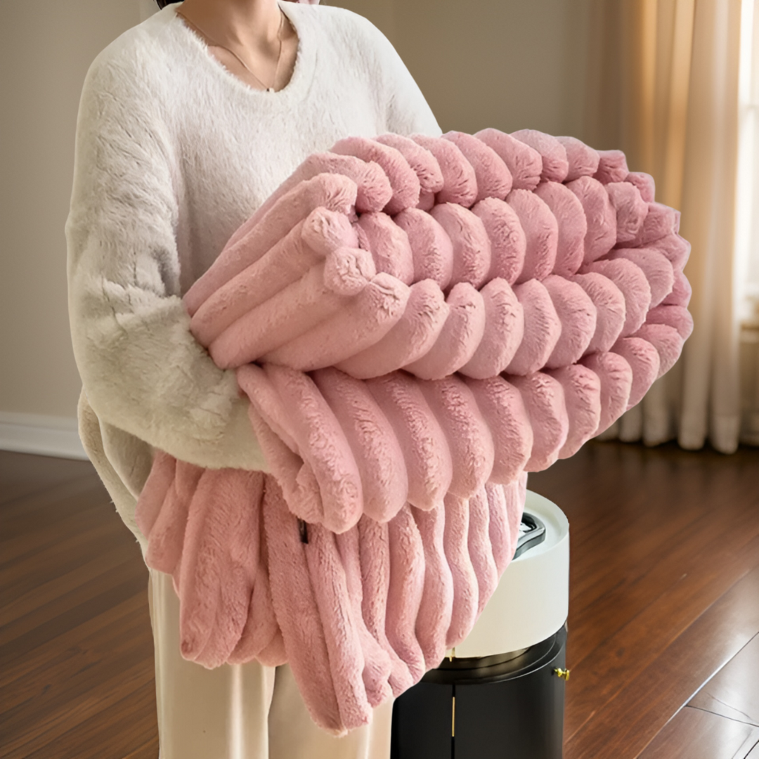 Soft Fleece Blanket, Warm Throw for Couch or Bed — product view 2