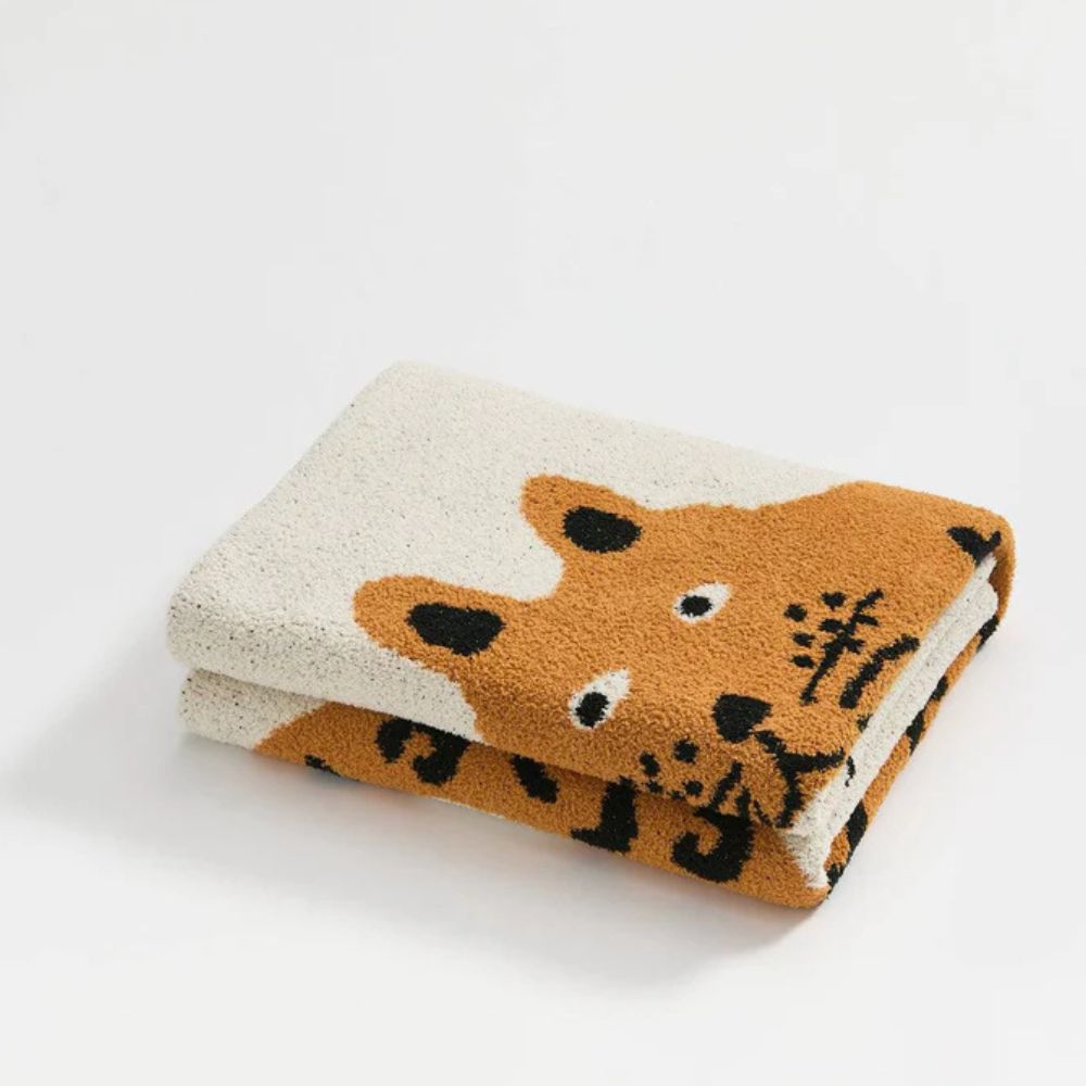 LoungeYard | Wild Paws Cozy Blanket — product view 3