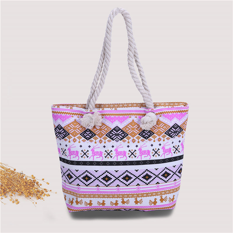 Trendy Beach Bag LoungeYard — product view 1
