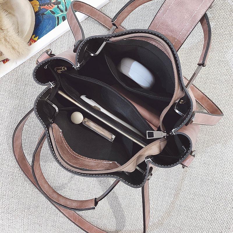 LoungeYard | New Retro Bucket Bag — product view 2