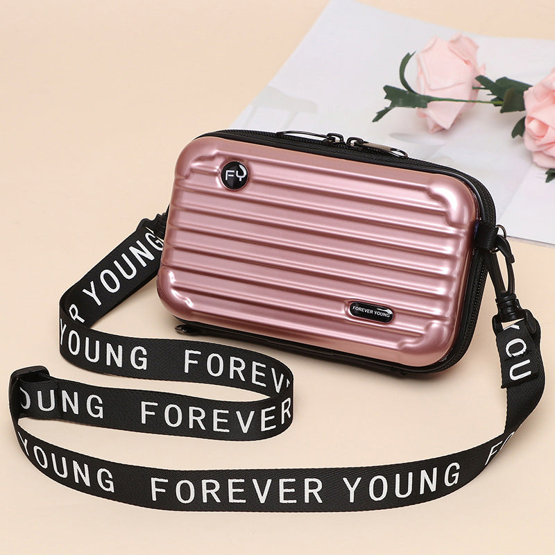 LoungeYard | Mini travel bag for women — product view 3