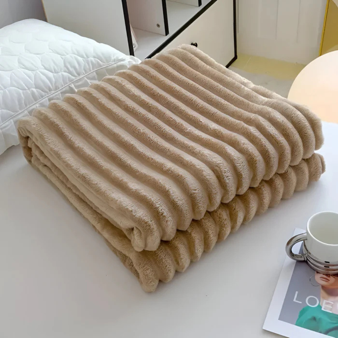 LoungeYard | Warmth and Delicacy in a Luxurious Edition — product view 4