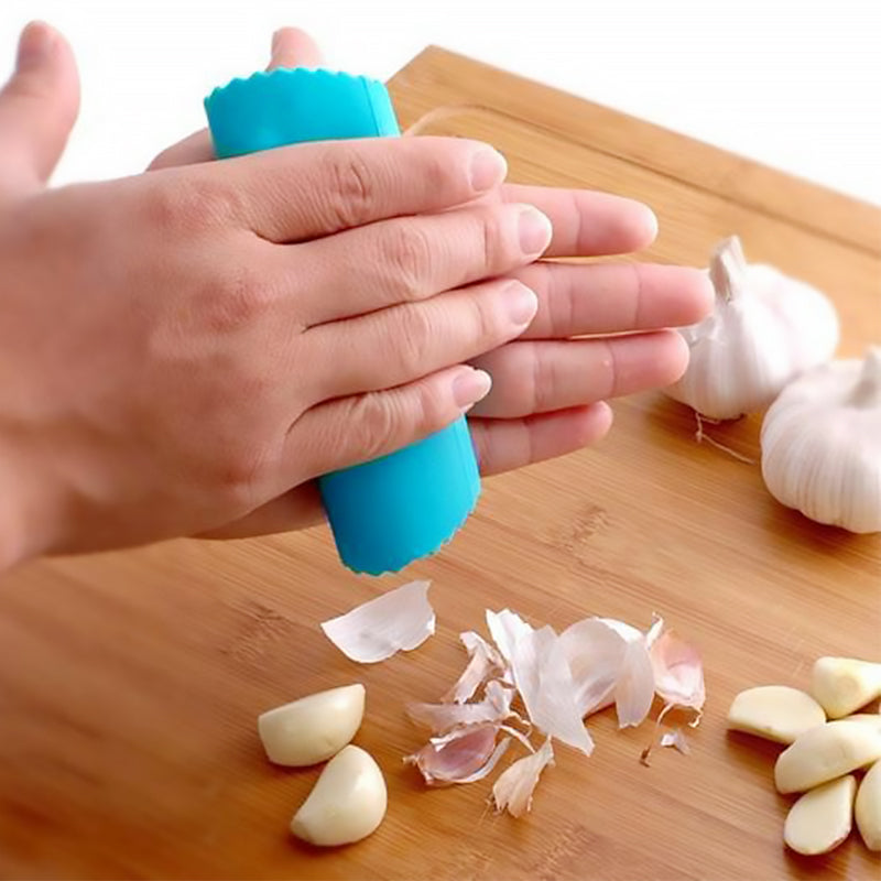 LoungeYard | Rolling Garlic Peeler — product view 4