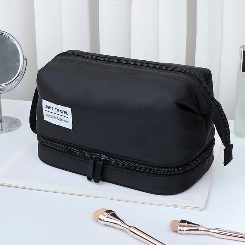 LoungeYard | BeautyStash - The Essential Bag - Organize your beauty - Elegant and practical — product view 7