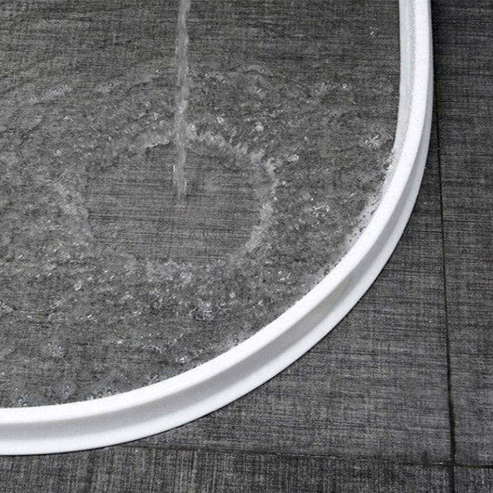 LoungeYard | Water-repellent silicone barrier for showers — product view 4