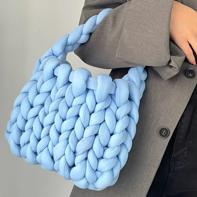 LoungeYard | KnitCarry Stylish Carry Freedom — product view 6