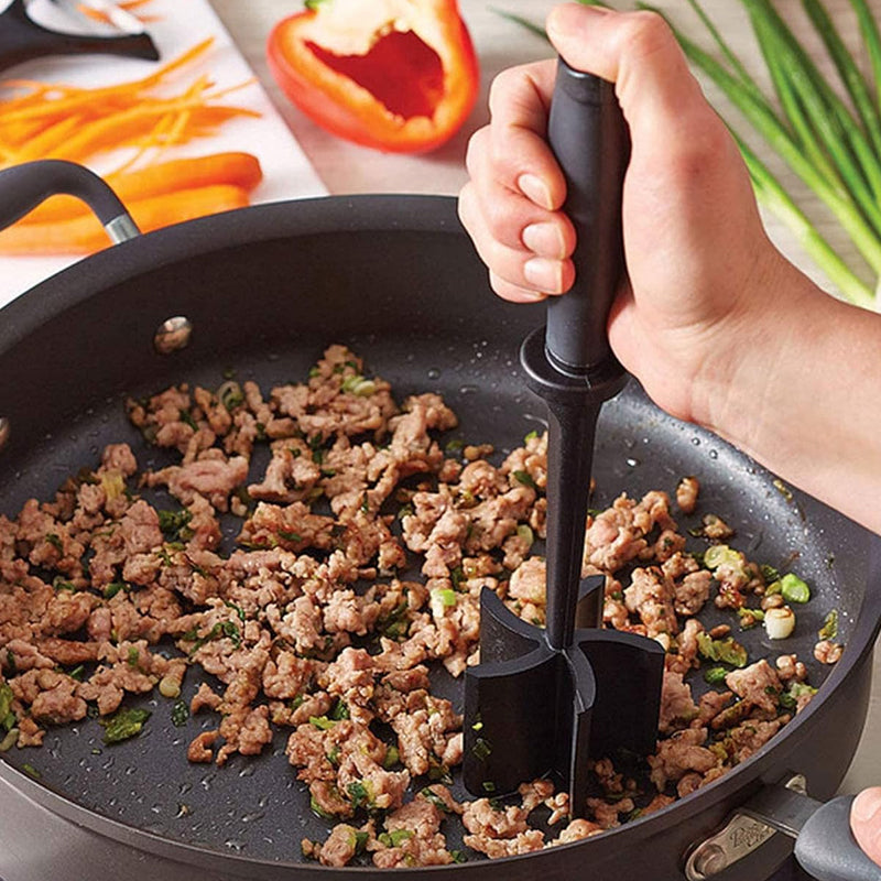 LoungeYard | Multifunctional heat-resistant meat masher — product view 1
