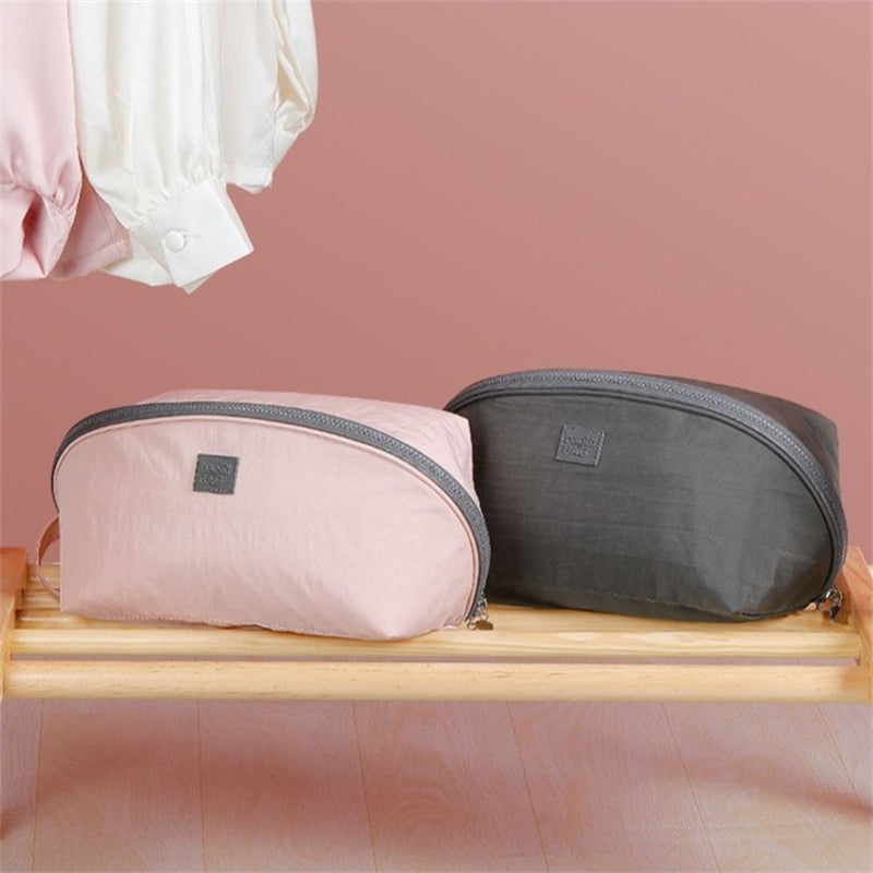 LoungeYard | Multifunctional Travel Storage Bag — product view 2