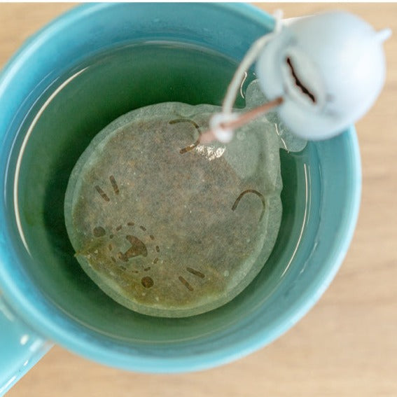 LoungeYard | Fishing Shark Tea Maker — product view 3