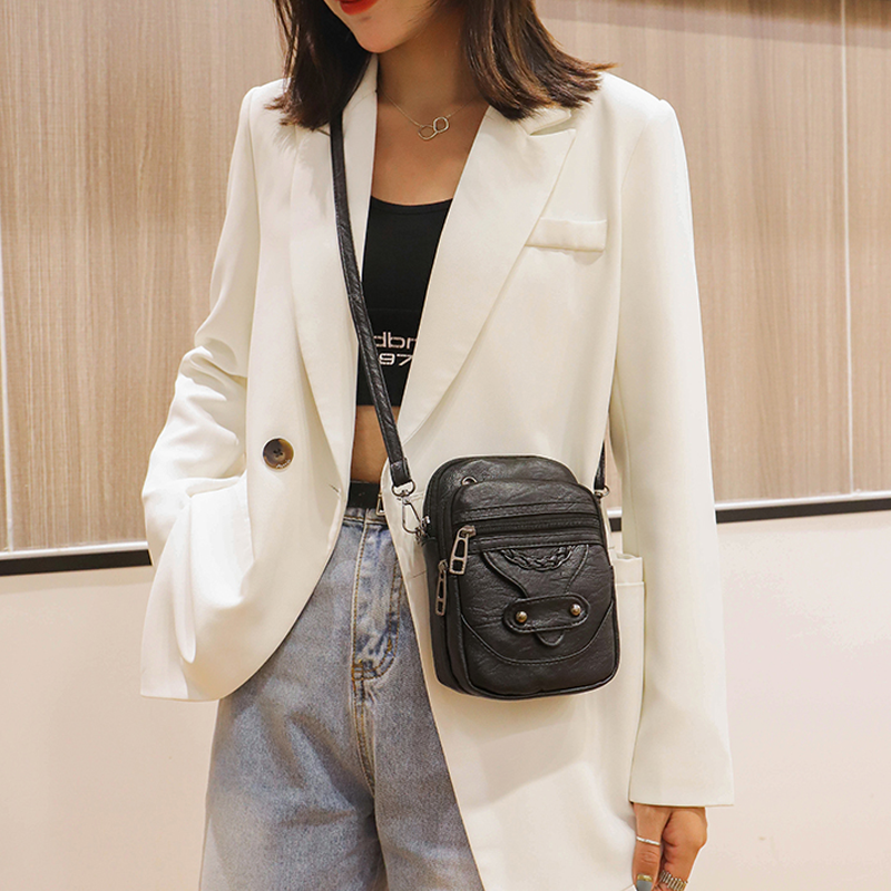 LoungeYard | Vintage Mini Shoulder Bag — product view 3