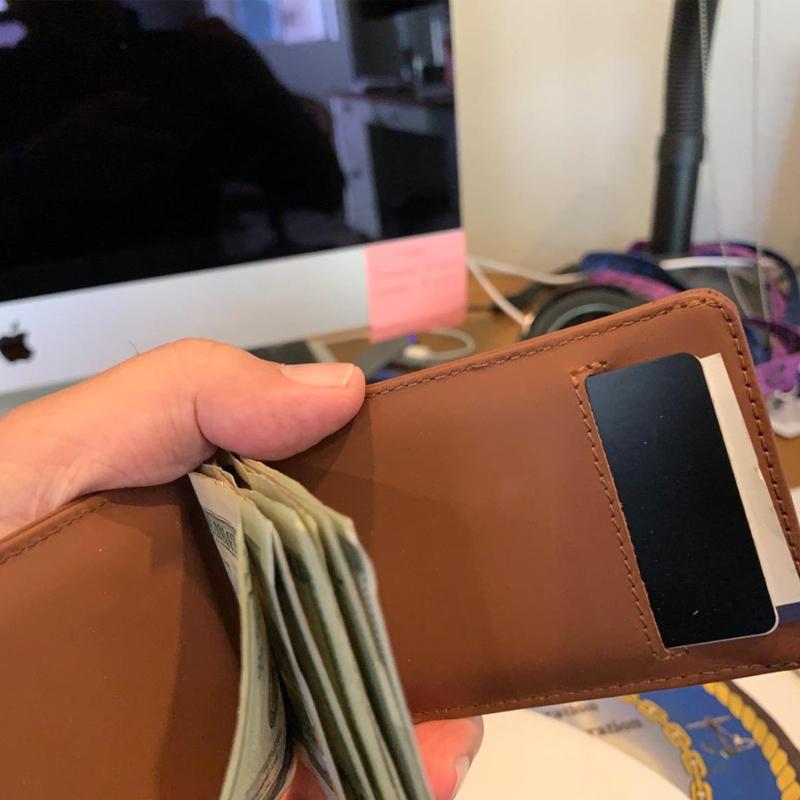 Men's Extra Thin Leather Wallet | LoungeYard — product view 3