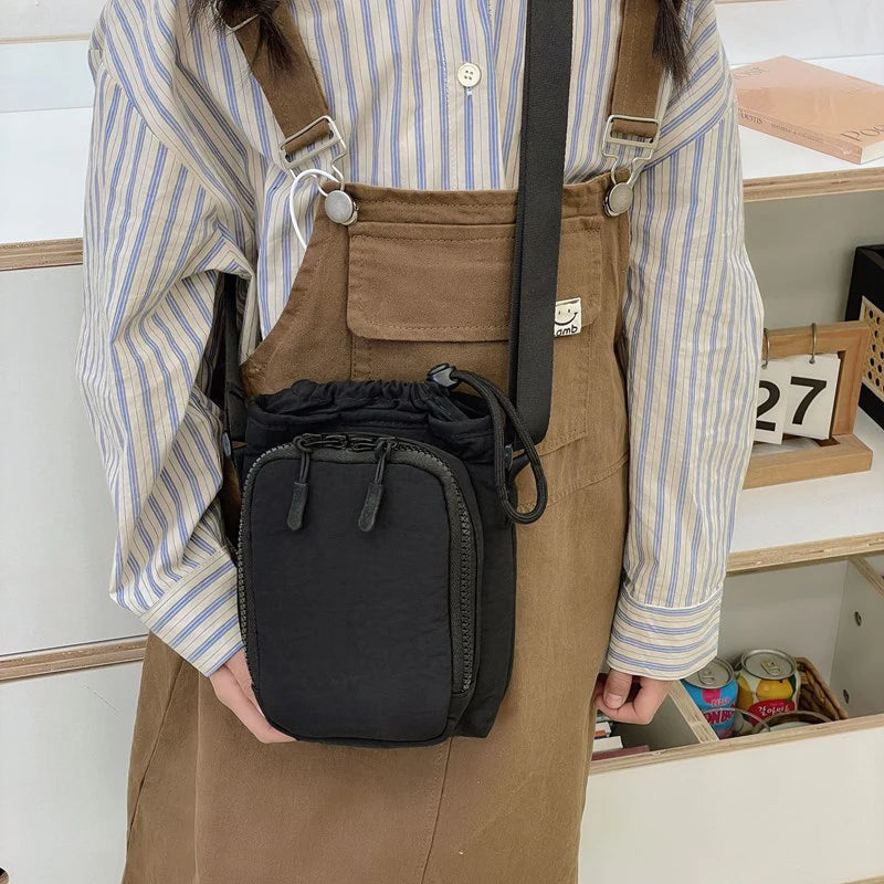 Water-Resistant Crossbody Water Bottle Bag with Front Pocket — product view 4