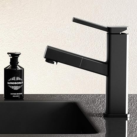 LoungeYard | Extendable One-Hand Bath Water Faucet — product view 4
