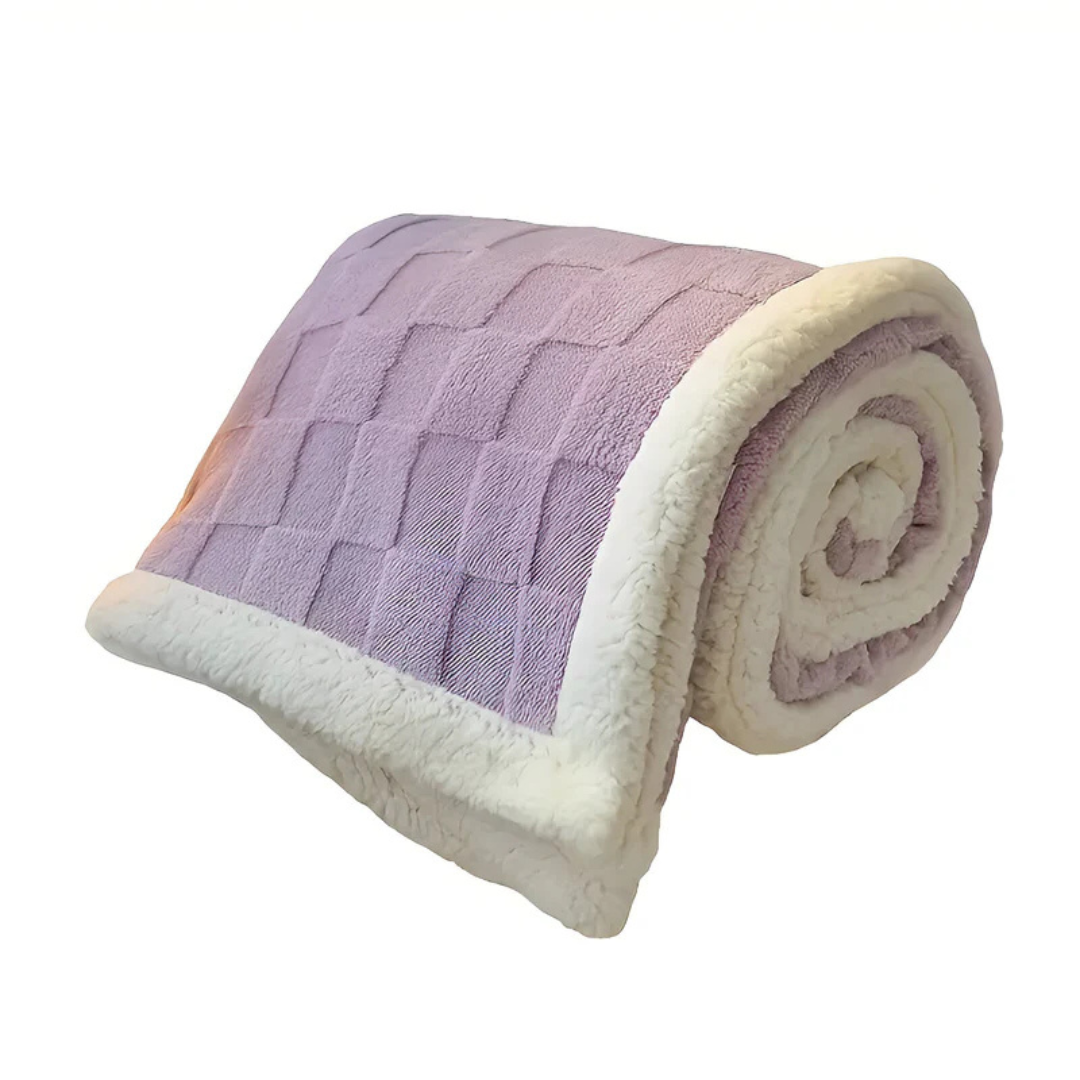 LoungeYard | Luxury Fleece Blanket — product view 7
