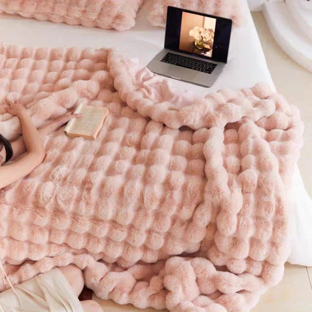 LoungeYard | Luxury Soft Fur Blanket - SnuggleFur — product view 6
