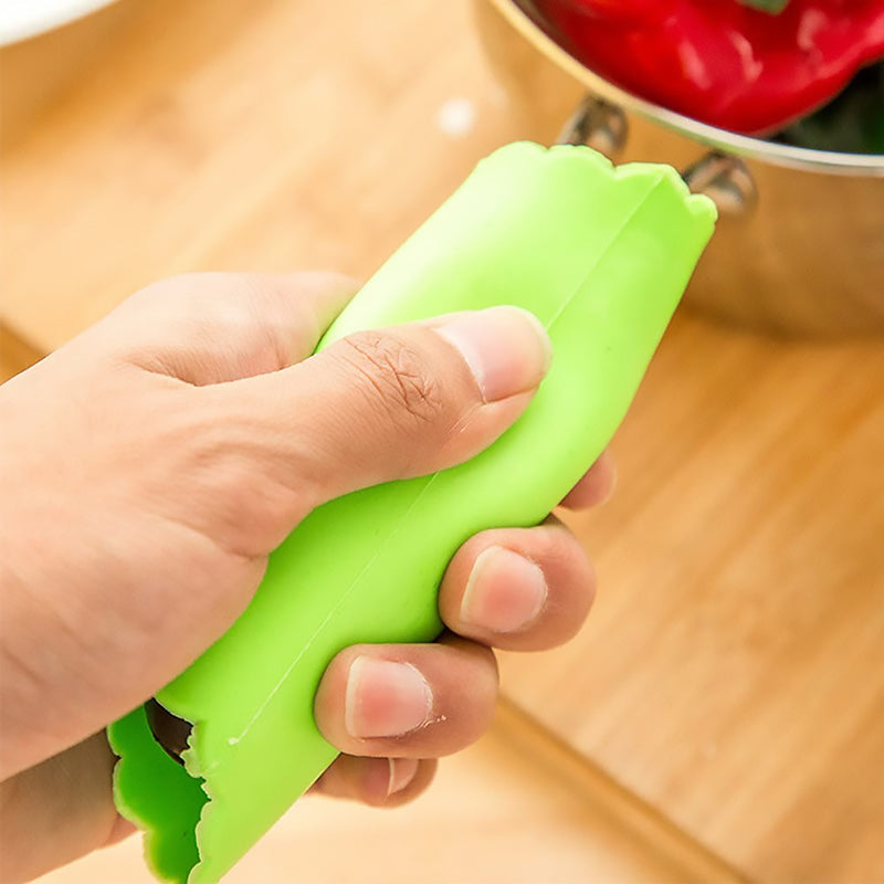 LoungeYard | Rolling Garlic Peeler — product view 6