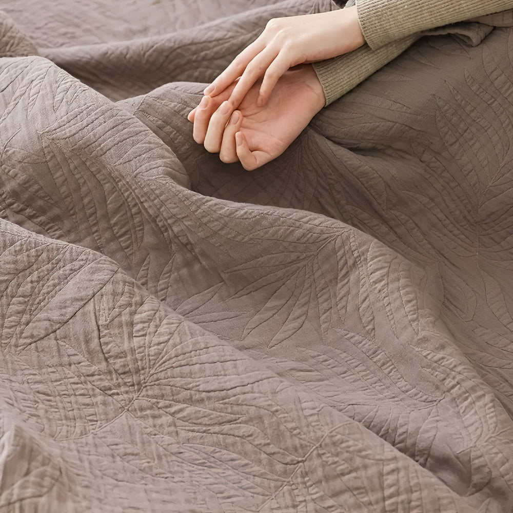 LoungeYard | Soft Leaf Cotton Blanket — product view 5
