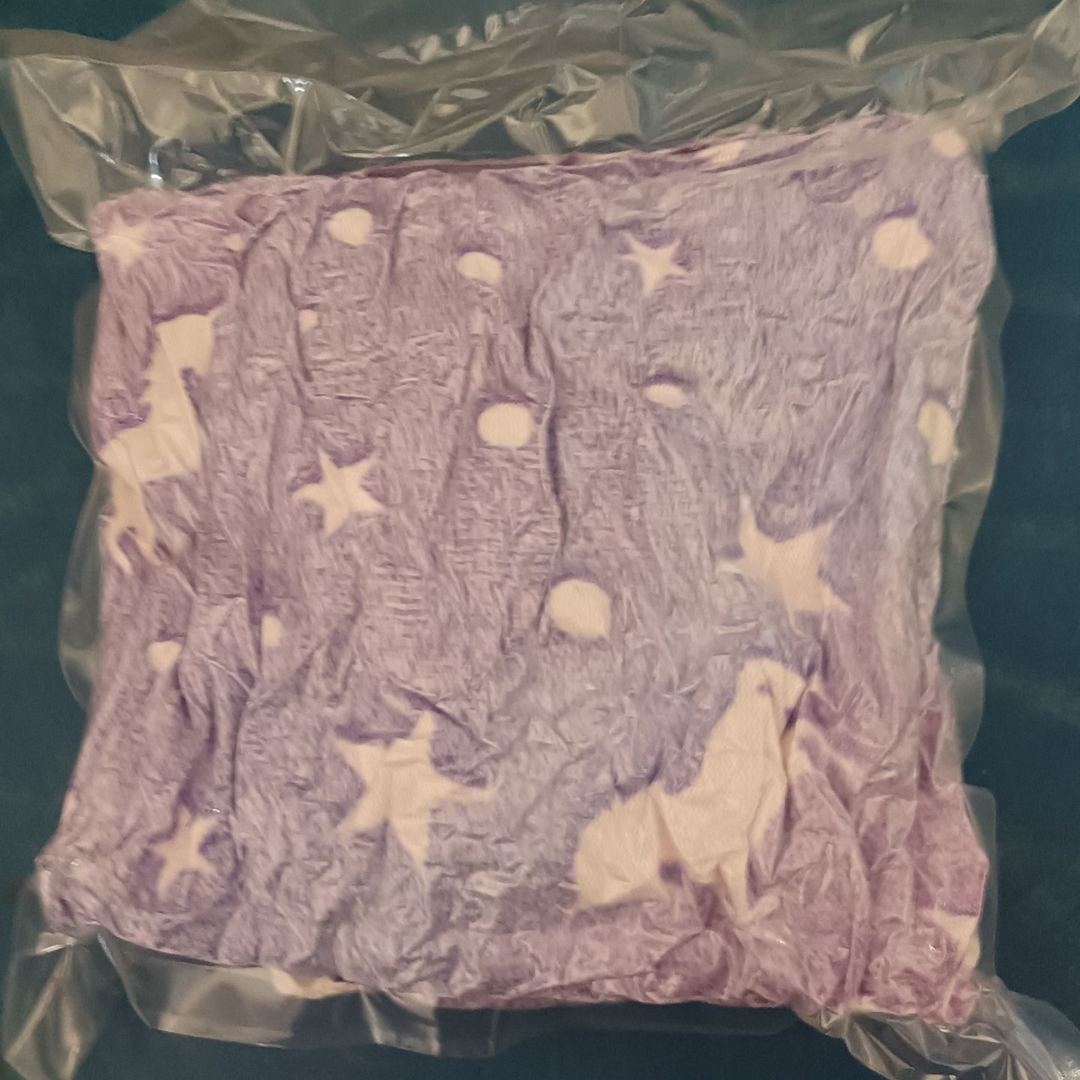 LoungeYard | Glow In The Dark Kids Blanket — product view 5