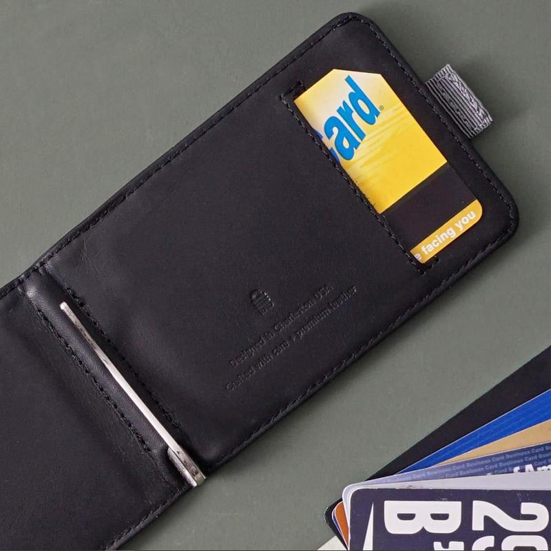 Men's Extra Thin Leather Wallet | LoungeYard — product view 4