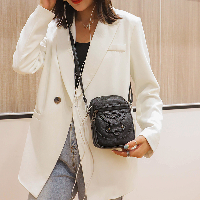 LoungeYard | Vintage Mini Shoulder Bag — product view 4
