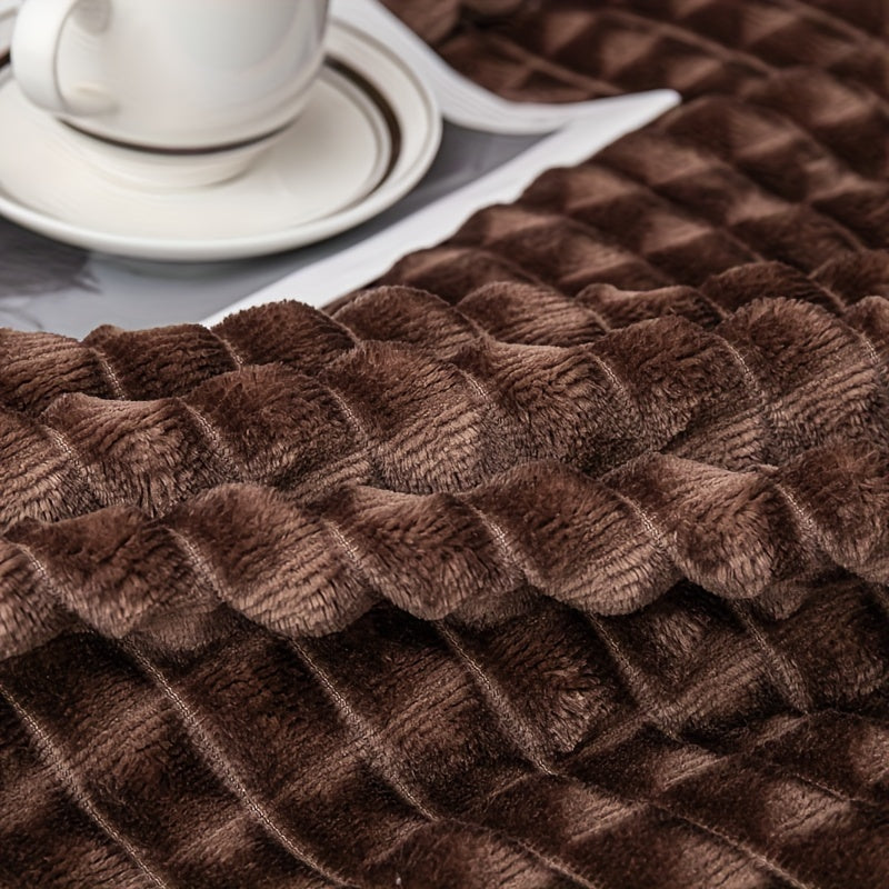FlannelLuxe – Soft Fleece Blanket for Comfort LoungeYard — product view 5