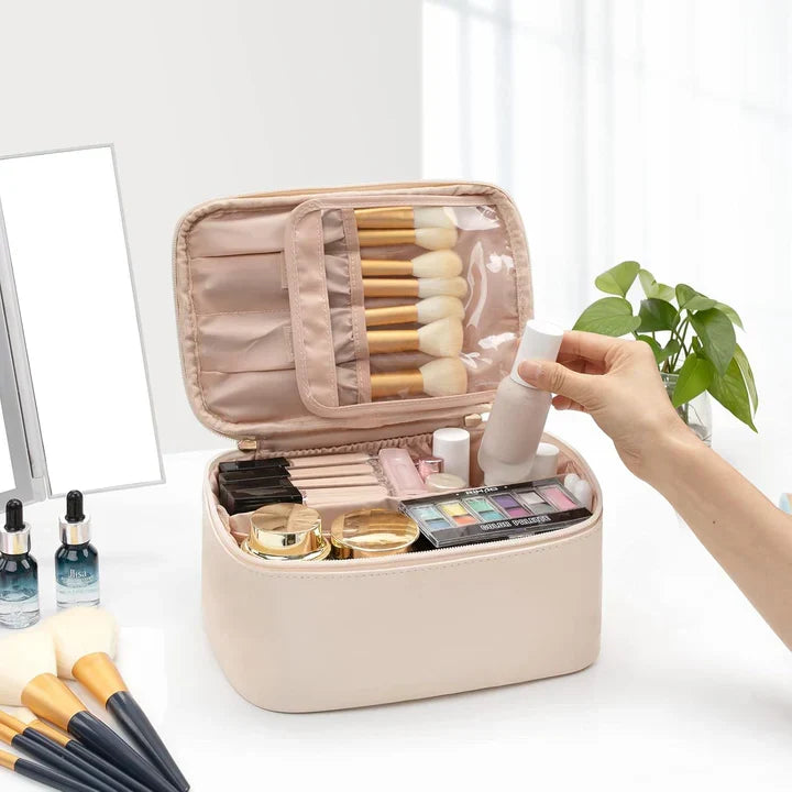 LoungeYard | Practical Make-up Organizer for Traveling | With Compartments and Dividers — product view 2