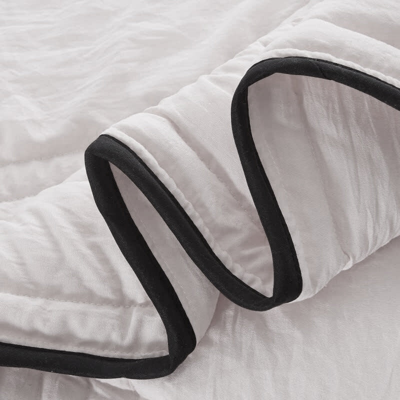 Lightweight Summer Cool Comforter Ultra Cozy Soft Blanket | LoungeYard — product view 1