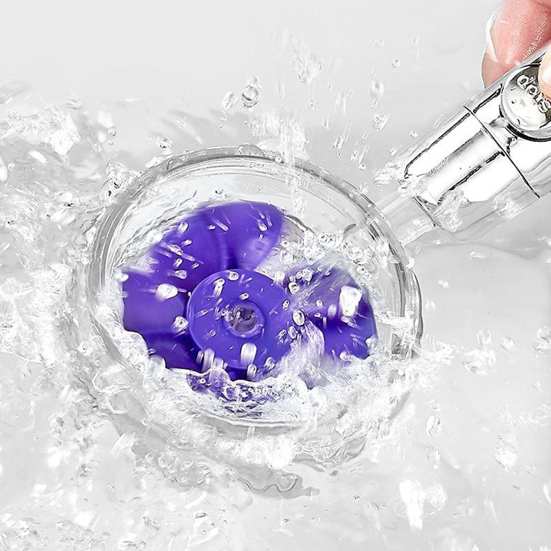 LoungeYard | Swiveling High-Pressure Shower — product view 1