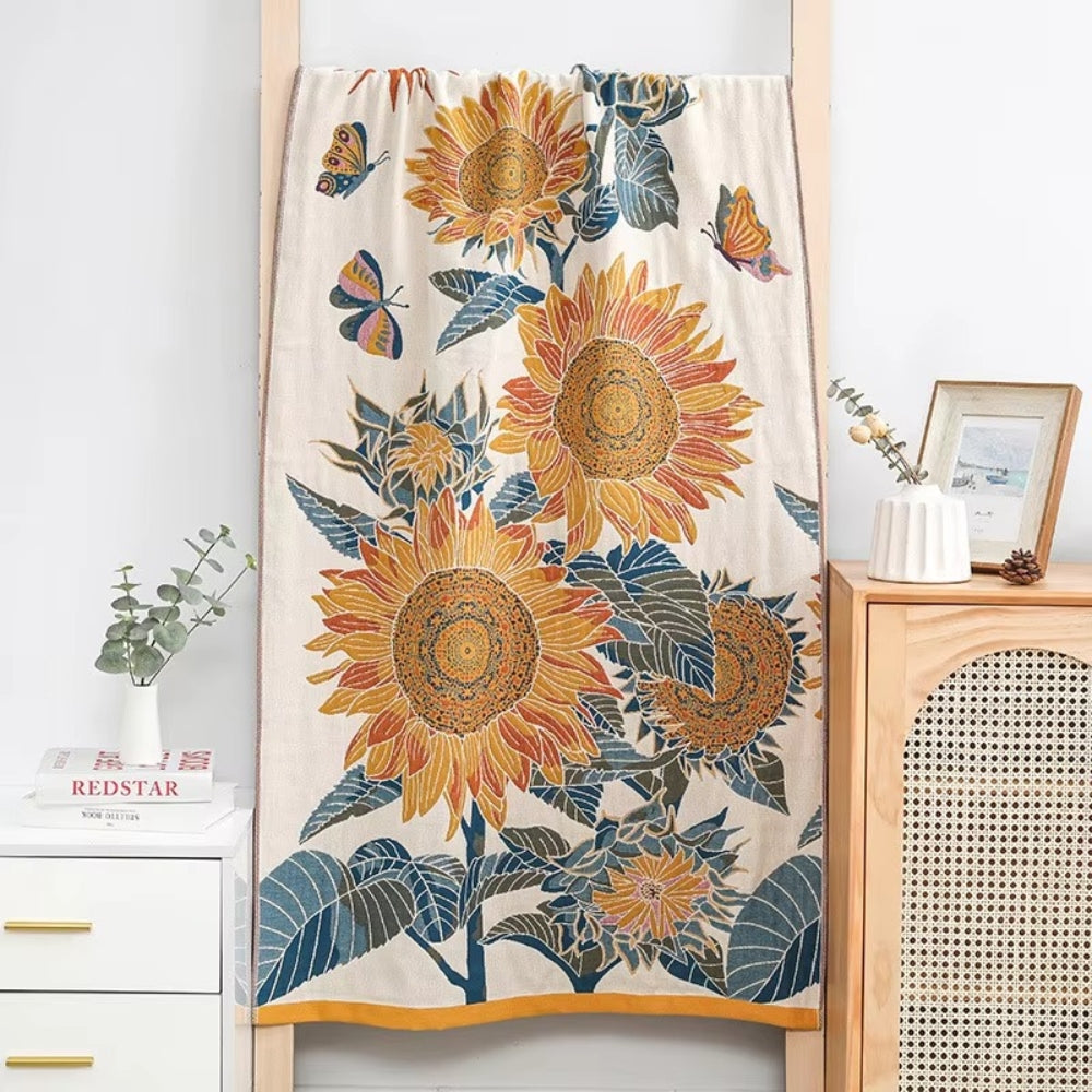 LoungeYard | Savanna Bloom Cotton Bath Towel — product view 1