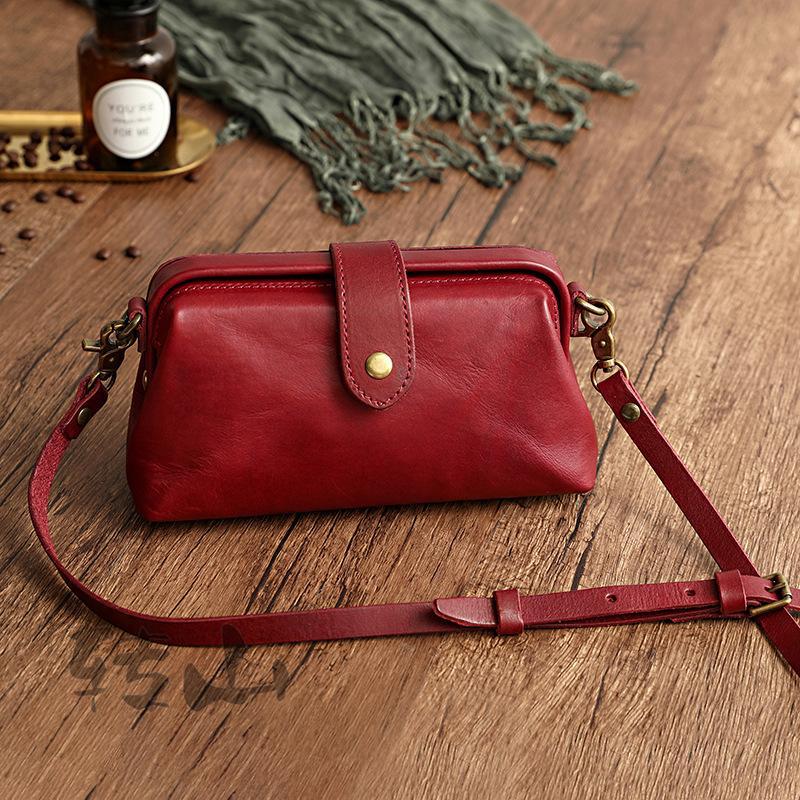 LoungeYard | Retro Handmade Bag — product view 6